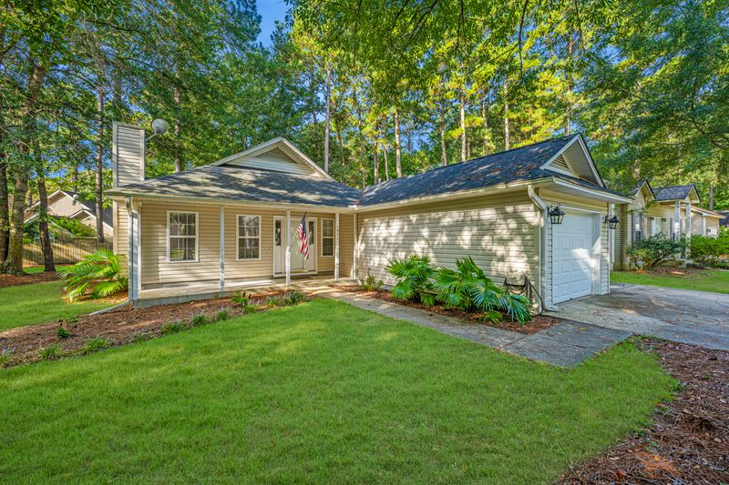 1971 High Meadow St, Johns Island, SC 29455