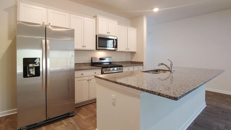 134 Lagoona Dr, Summerville, SC 29483