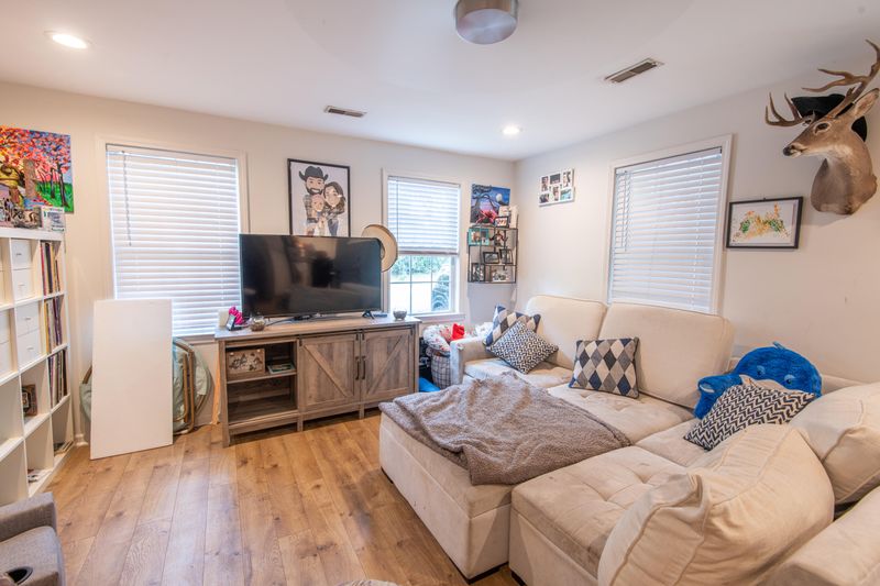 4071 St Johns Ave, North Charleston, SC 29405