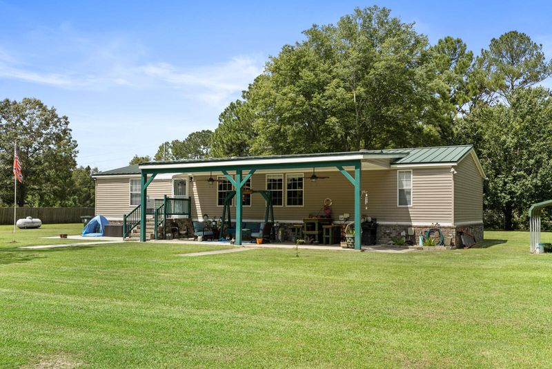 614 Mclaurin Ave, Moncks Corner, SC 29461