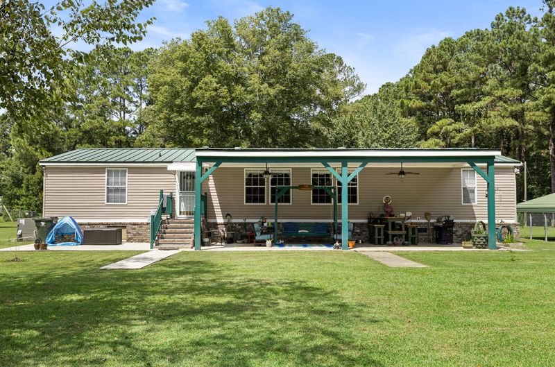 614 Mclaurin Ave, Moncks Corner, SC 29461