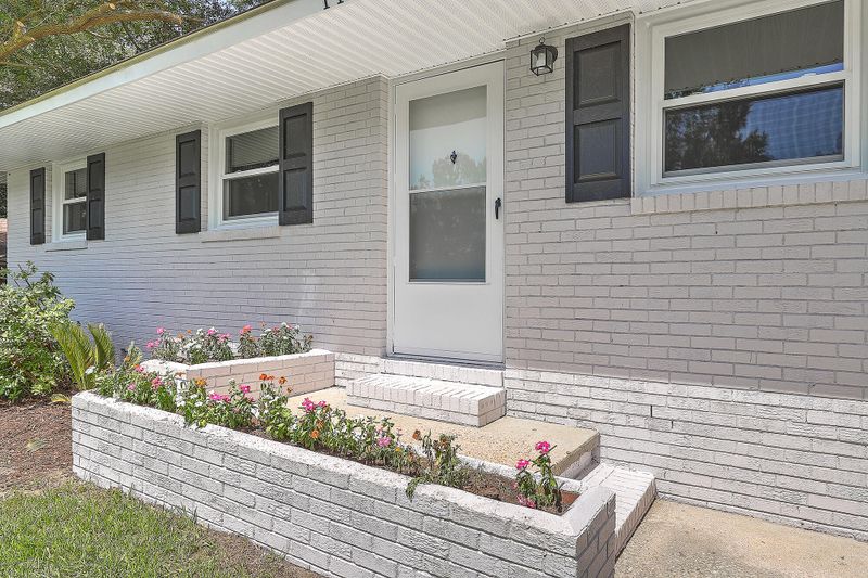 116 Plainfield Ave, Goose Creek, SC 29445