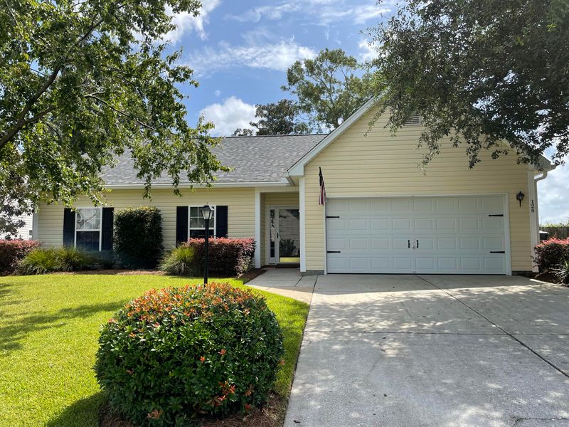 120 Pleasant Hill Dr, Goose Creek, SC 29445