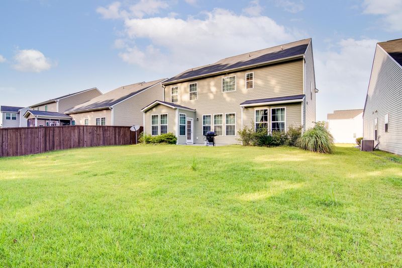 1334 Hermitage Ln, Ladson, SC 29456