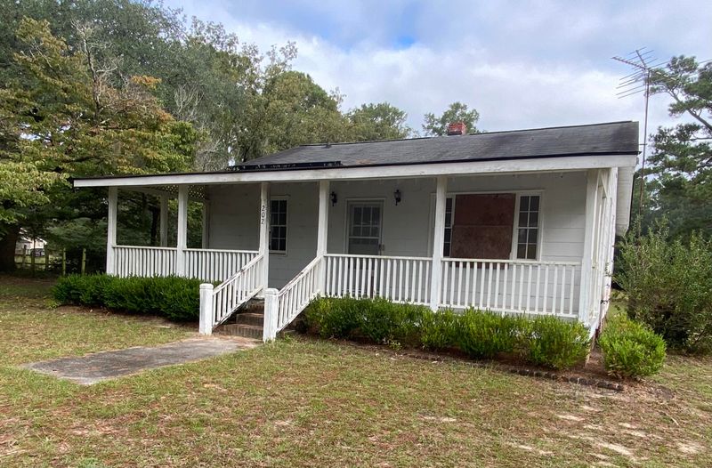 202 Old Cemetery Rd, Jamestown, SC 29453