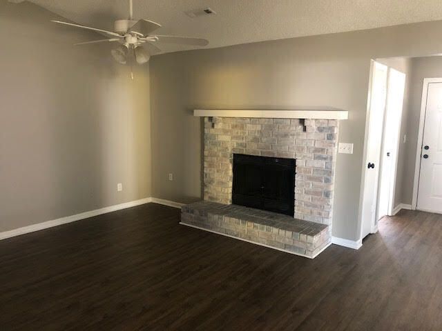 413 Erskine St #A, Ladson, SC 29456
