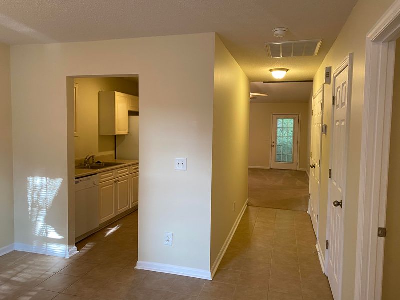 8007 Vermont Rd, North Charleston, SC 29418