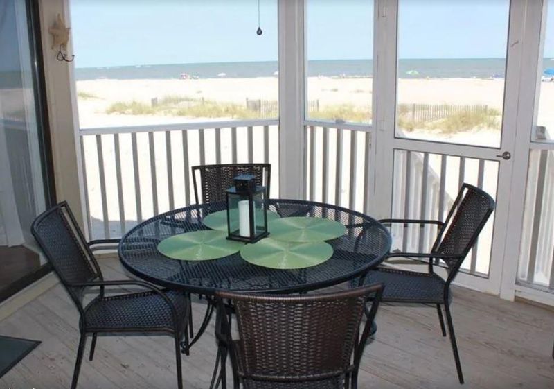 9000 Palmetto Dr #102b, Isle Of Palms, SC 29451