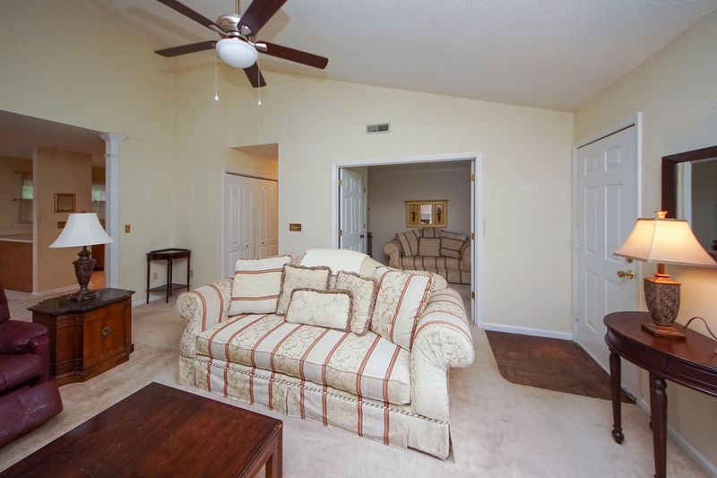 214 Hamlet Rd, Summerville, SC 29485