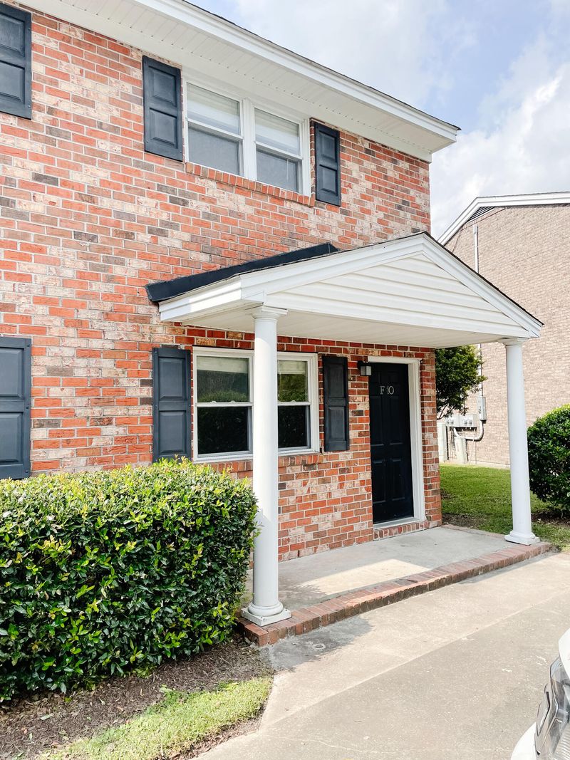 1852 Mepkin Rd #F10, Charleston, SC 29407
