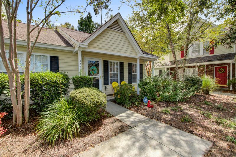 122 Macy Cir, Goose Creek, SC 29445