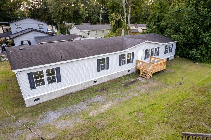 107 Lindler, North Charleston, SC 29420