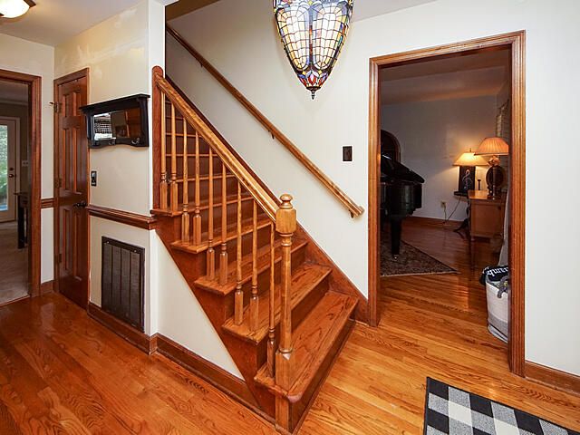 124 King Charles Cir, Summerville, SC 29485