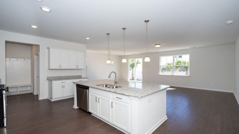 342 Long Pier Ln, Summerville, SC 29486