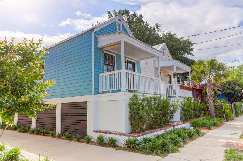 14 Norman St, Charleston, SC 29403