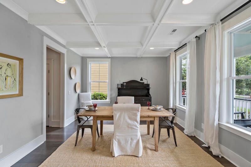 646 Van Buren St, Summerville, SC 29486
