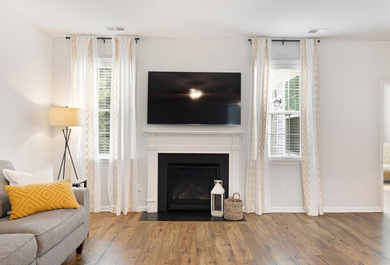 122 Longdale Dr, Summerville, SC 29483