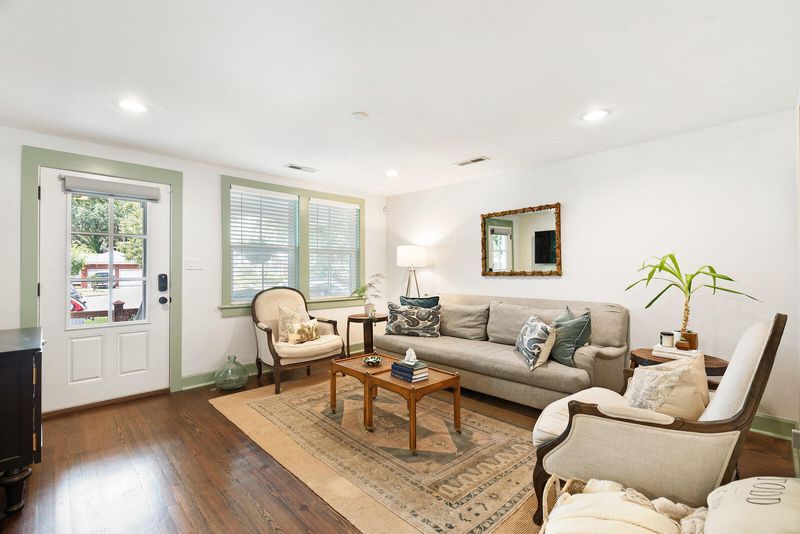 4870 N Rhett Ave, North Charleston, SC 29405