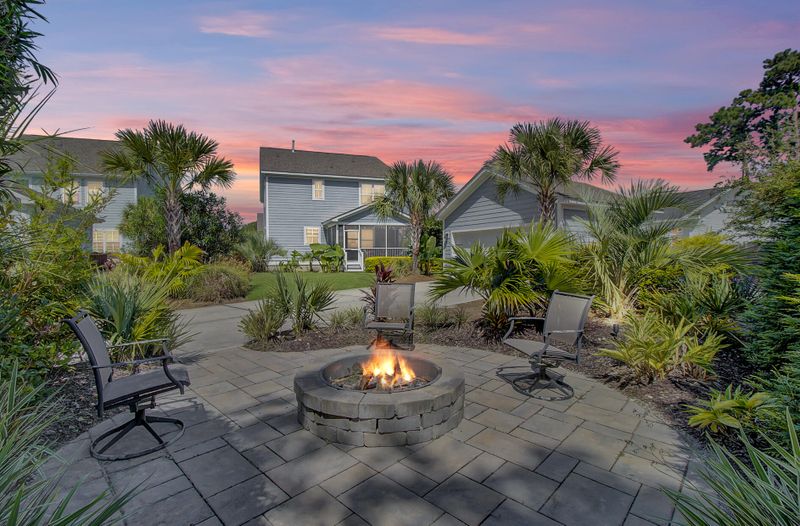 3429 Salterbeck St, Mount Pleasant, SC 29466