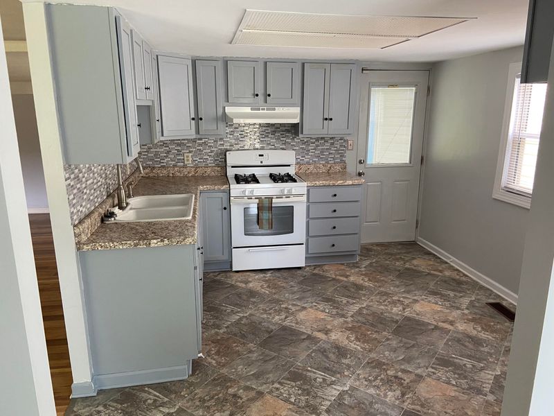 1744 Flatwoods Rd, Reevesville, SC 29471