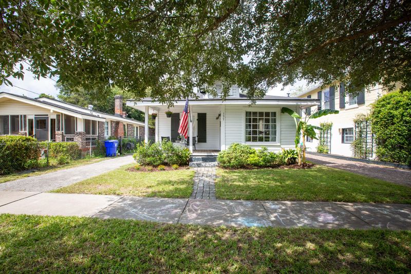 137 Darlington Ave, Charleston, SC 29403