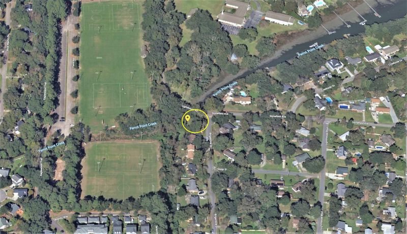 1103 Brigantine Dr, Charleston, SC 29412