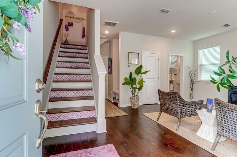 109 Rowans Creek Dr, Charleston, SC 29492