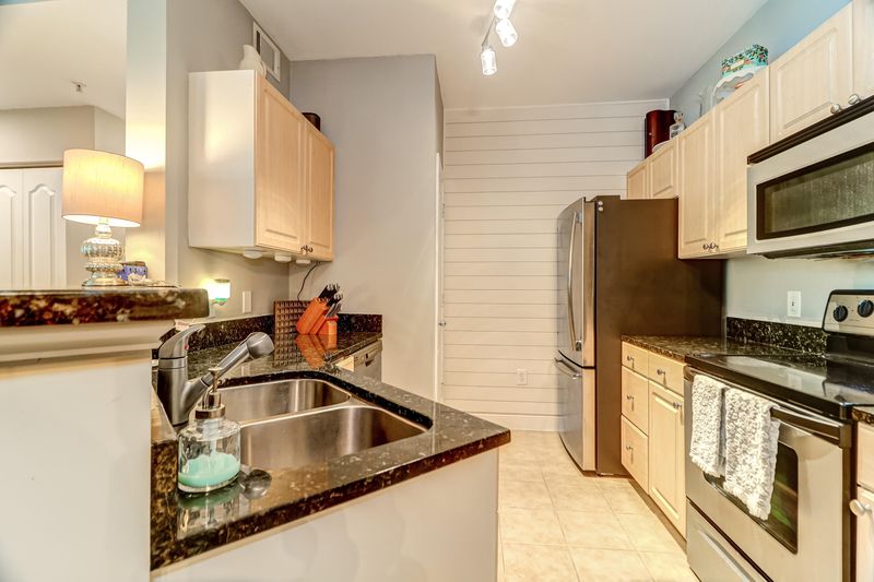 1300 Park West Blvd #1018, Mount Pleasant, SC 29466