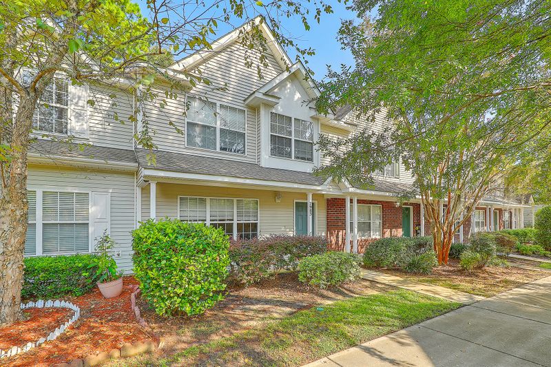 7983 Shadow Oak Dr, North Charleston, SC 29406