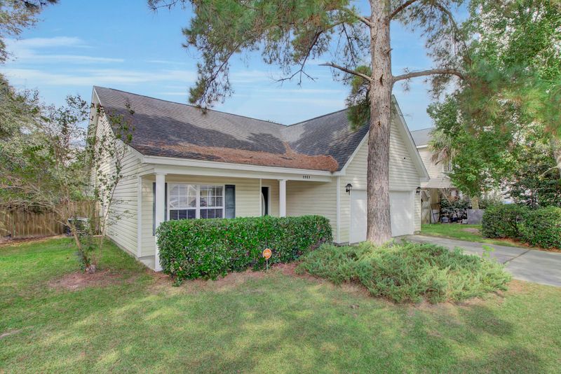 8983 Buck Run Ct, North Charleston, SC 29406