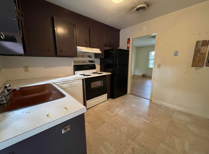 925 Nabors Dr, Charleston, SC 29412