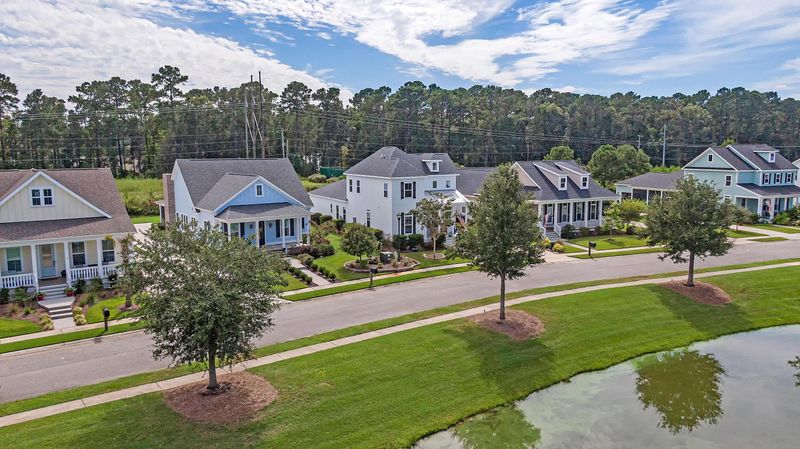 4204 Home Town Ln, Ravenel, SC 29470