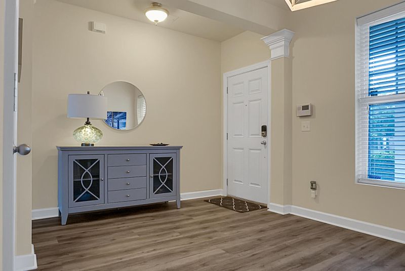 506 Crossland Dr, Moncks Corner, SC 29461