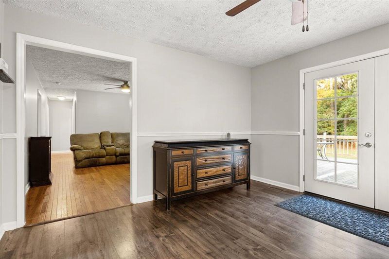 189 Koger Dr, Summerville, SC 29483