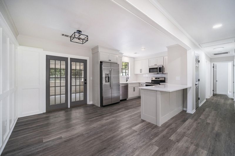 1139 Wyndham Rd, Charleston, SC 29412