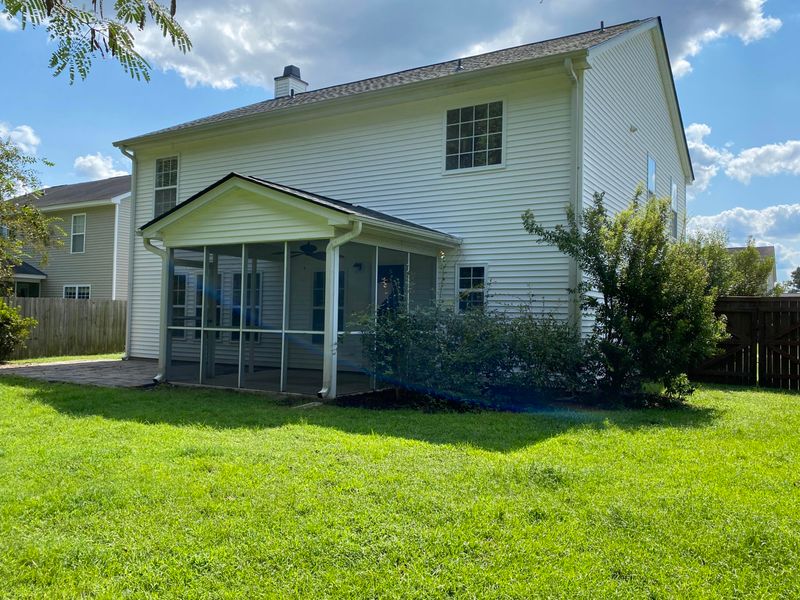 121 Waterbrook Dr, Goose Creek, SC 29445