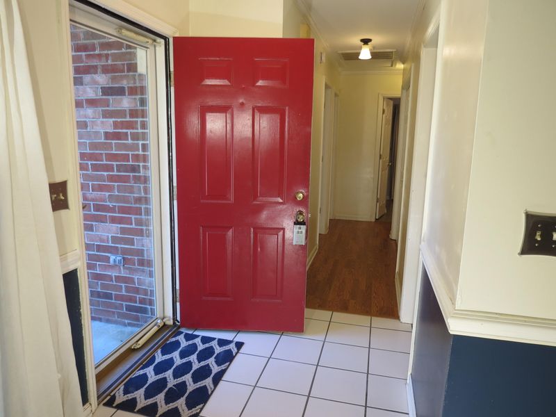 8216 N Ridgebrook Dr, Charleston, SC 29420