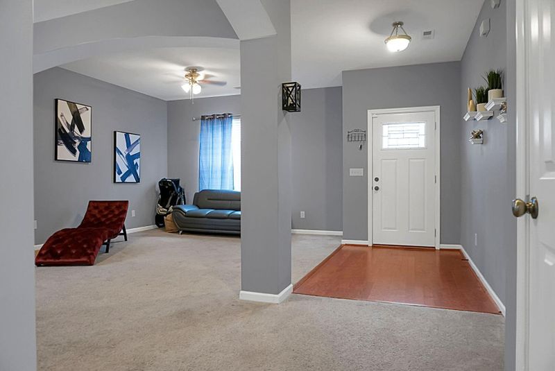 240 Meadow Wood Rd, Summerville, SC 29486