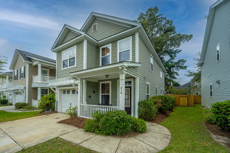 210 Recess Rd, Ladson, SC 29456