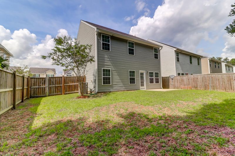 140 Longford Dr, Summerville, SC 29483
