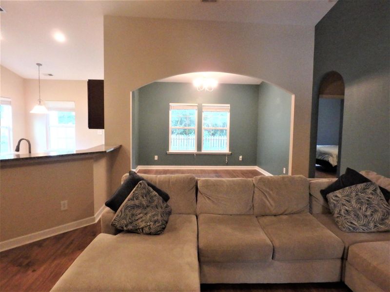 3615 Haymont Ln, Ladson, SC 29456