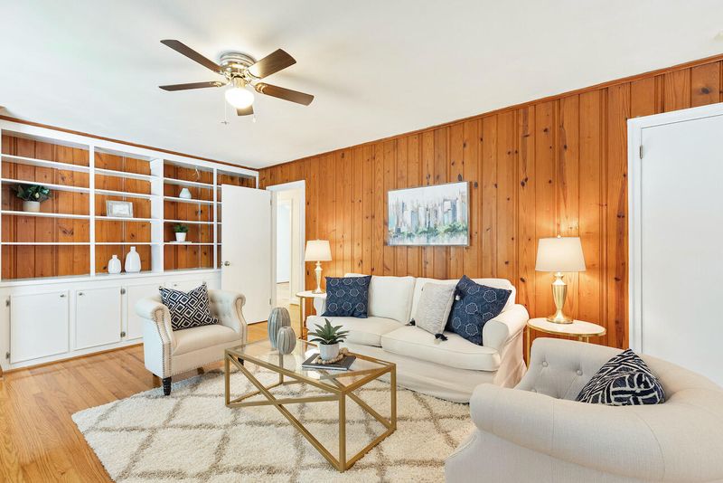 303 Yates Ave, Charleston, SC 29412