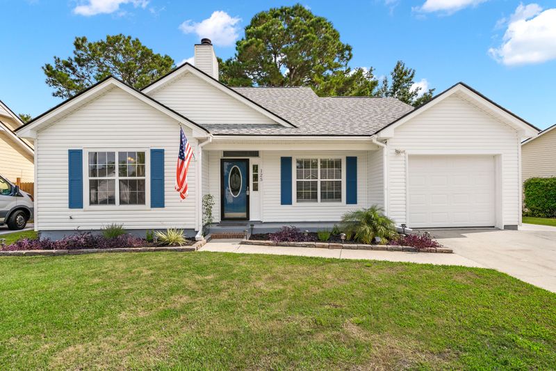 125 Persimmon Cir, Goose Creek, SC 29445