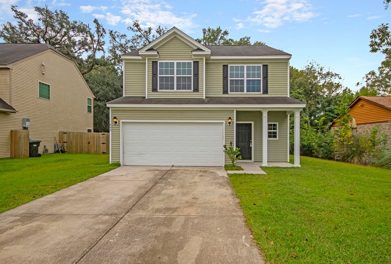 440 Delmont Dr, Goose Creek, SC 29445