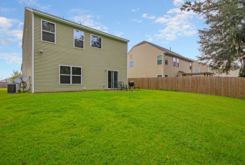 440 Delmont Dr, Goose Creek, SC 29445