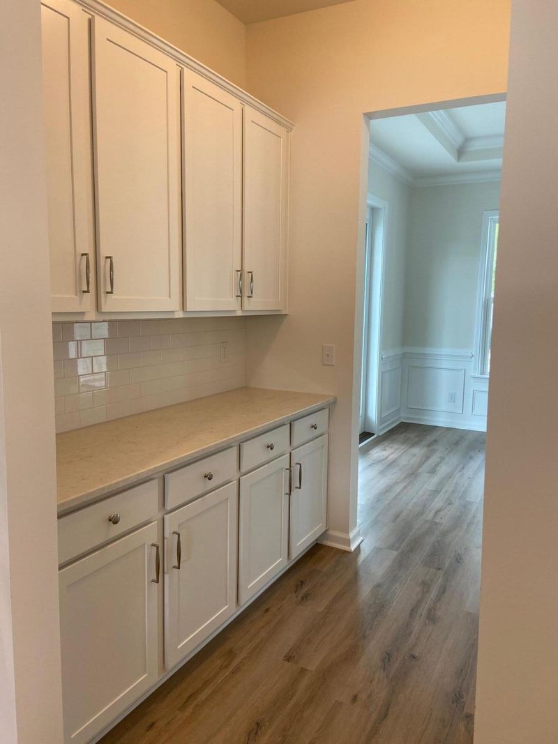 104 Glaze Dr, Summerville, SC 29483