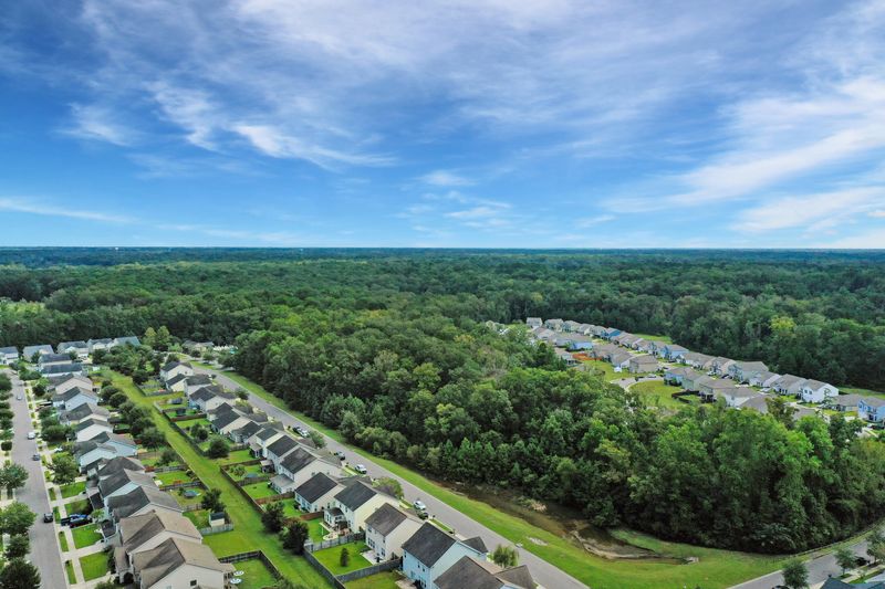 143 Destin St, Summerville, SC 29483