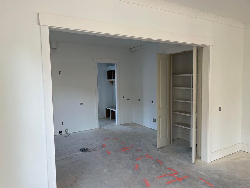 662 Blueway Ave, Summerville, SC 29486