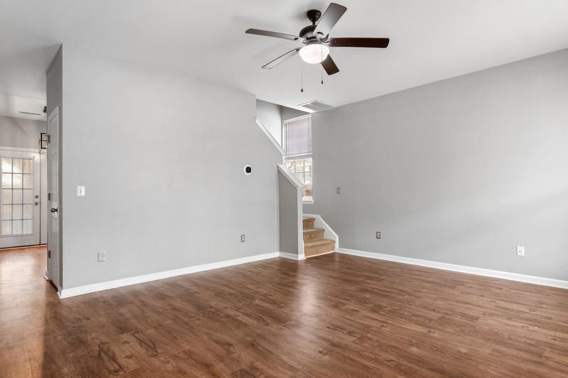 2418 Stadium Dr, North Charleston, SC 29406
