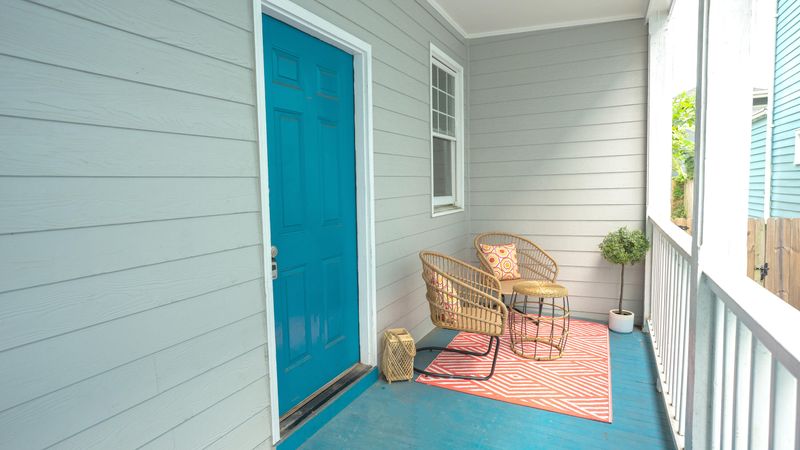 18 Larnes St, Charleston, SC 29403